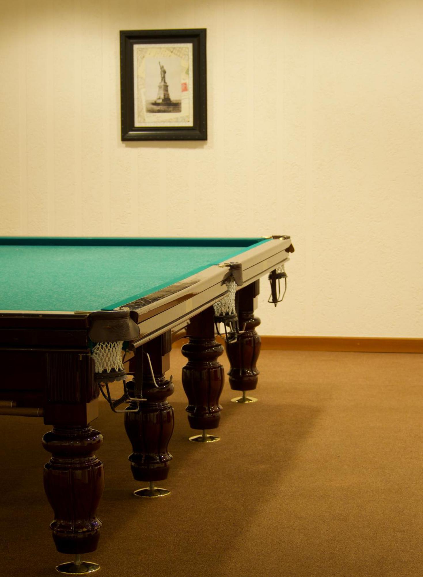 Caspian Riviera Grand Palace Hotel Aktau  Exterior photo A pool table